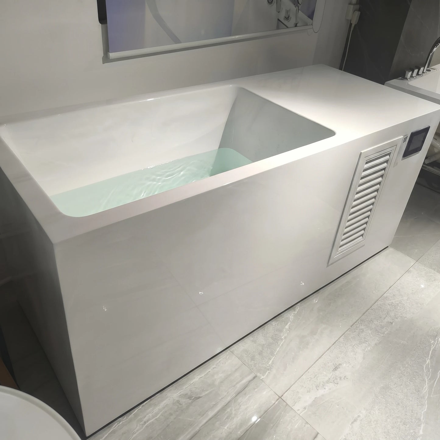 All in One Freestanding White Acrylic Cold Plunge Tub Home Wellness Cold Water Therapy Immersion Spa Tub for Body Recovery